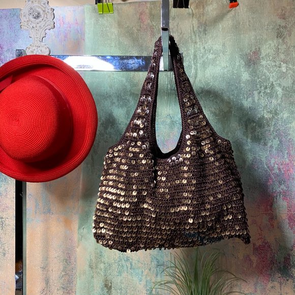 📌 Cute Crochet Handbag with sequins